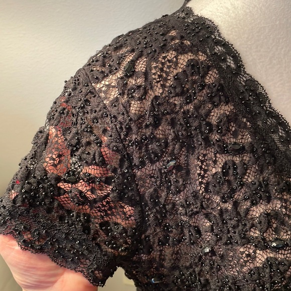 Ann Taylor Women’s Bead & Lace Top - Medium - Picture 3 of 9